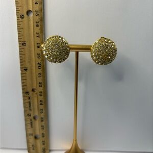 Elegant Gold Stud Earrings clip on